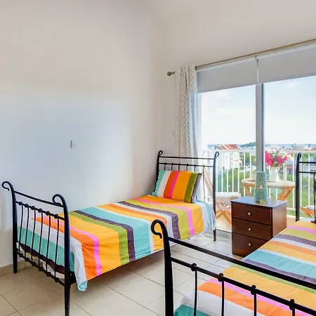 Avlida 2 Bedroom 公寓 帕拉利米尼